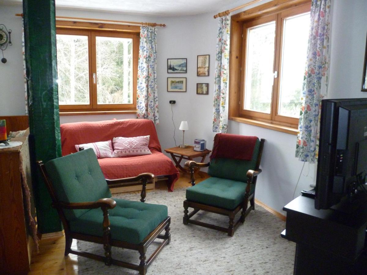 Almhaus Tschamutsch Apartment Niederwinklern Bagian luar foto